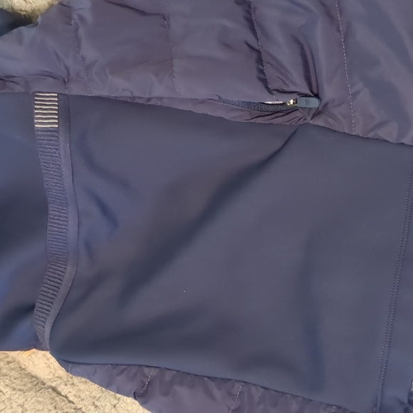 Lululemon Down For it All vest size 10 PERFECT! - Picture 5 of 8